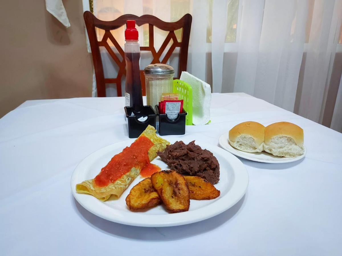 Hotel Continental Plaza San Miguel Ngoại thất bức ảnh