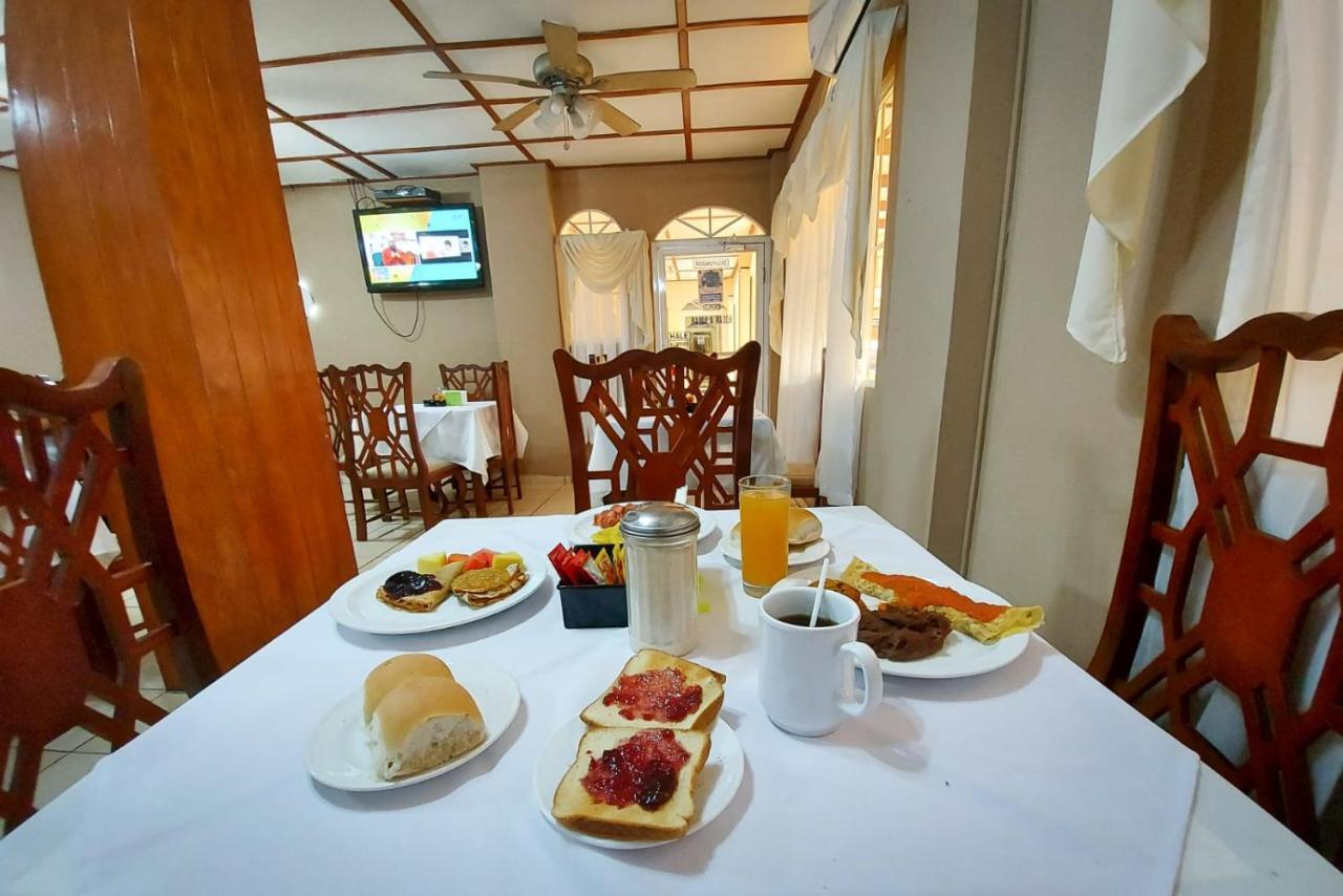 Hotel Continental Plaza San Miguel Ngoại thất bức ảnh
