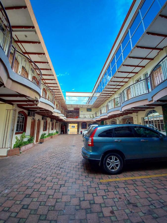 Hotel Continental Plaza San Miguel Ngoại thất bức ảnh