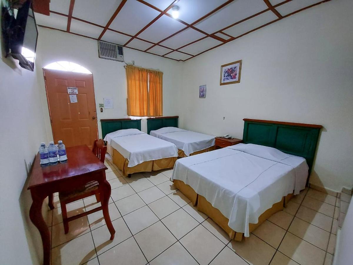 Hotel Continental Plaza San Miguel Ngoại thất bức ảnh