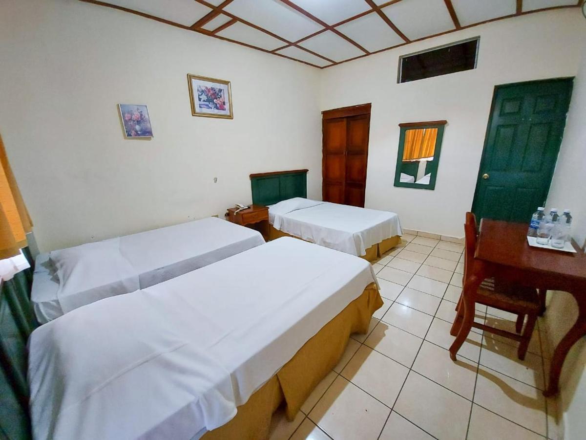 Hotel Continental Plaza San Miguel Ngoại thất bức ảnh