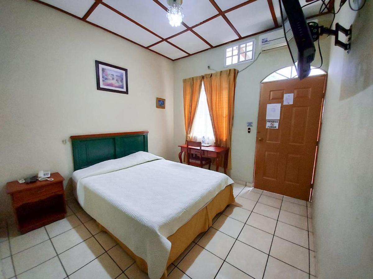 Hotel Continental Plaza San Miguel Ngoại thất bức ảnh